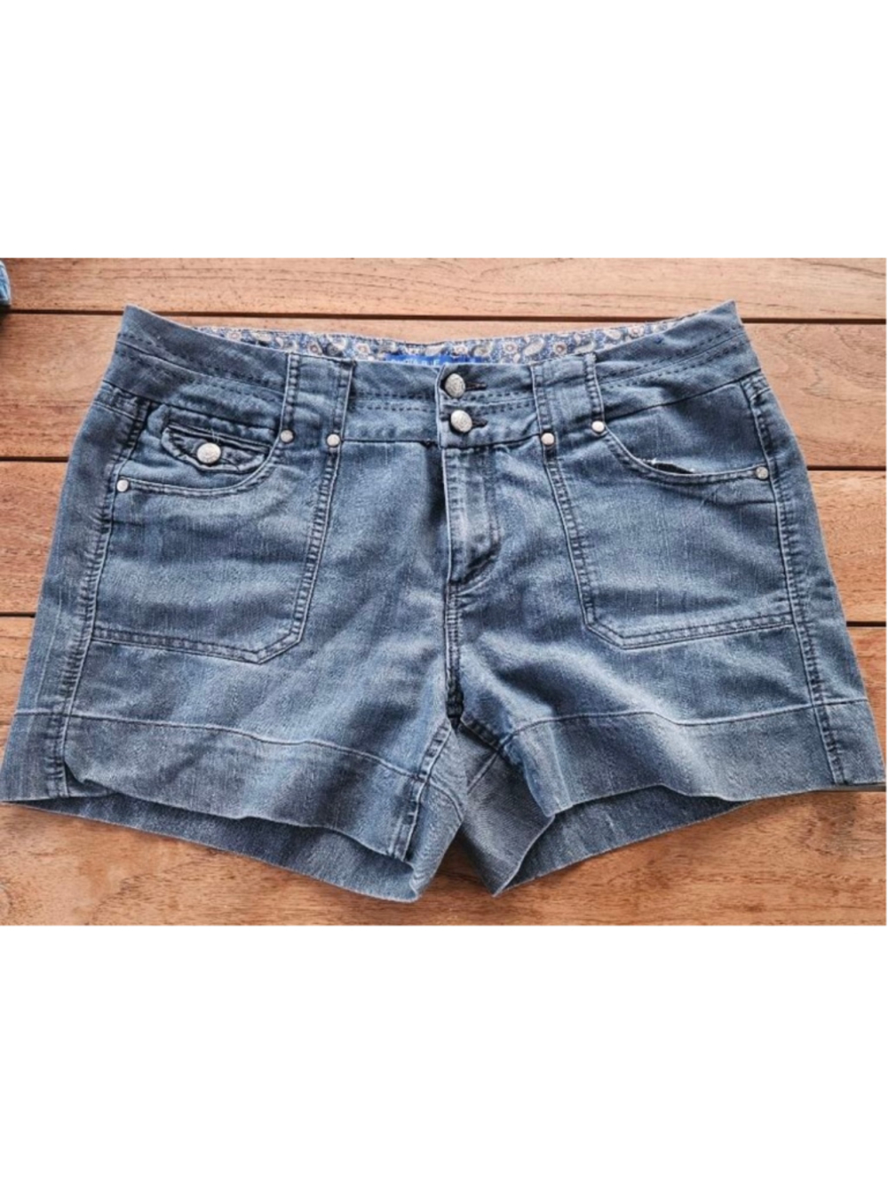 Dakota Blue Women's Size 12 Dark Denim Jean Shorts Flap Pockets Stretch Cotton